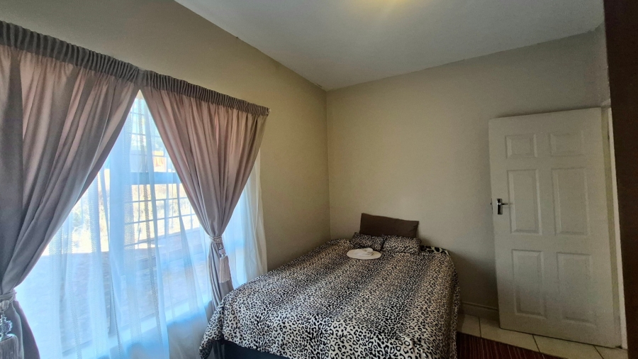 2 Bedroom Property for Sale in Dassie Rand North West